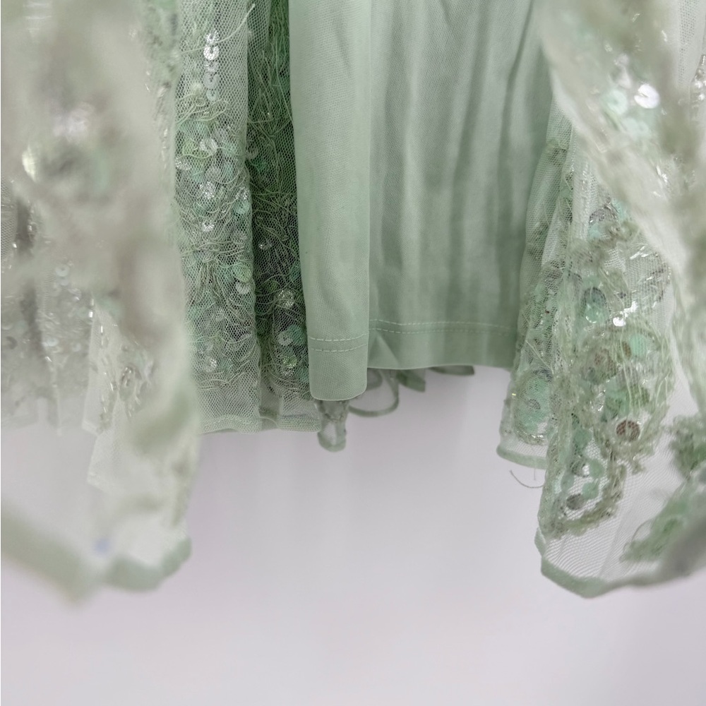 Mac Duggal NWT Sequined Flounce Sleeve Midi Dress Sage Green Size 4 - Picture 9 of 16